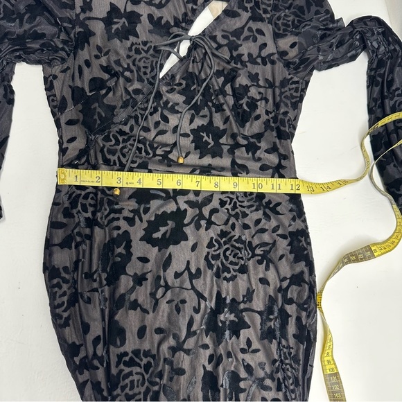 SAINTS & SECRETSElegant Black Floral Dress SIZE M - Picture 8 of 13